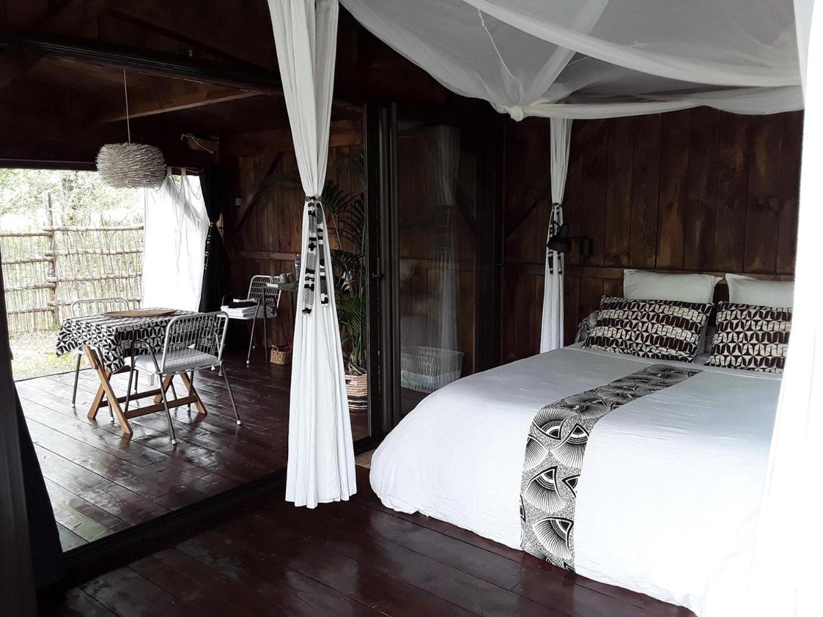 Les Landines Bed & Breakfast Origne  Exterior photo